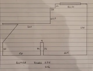 Mesa de comedor blanca de madera