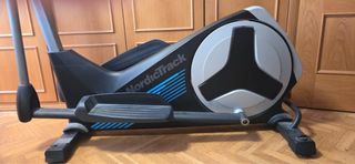 Bicicleta Elíptica iFit con progamas de entrenamie