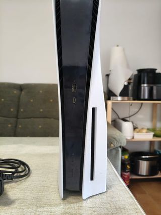 PlayStation 5 + 2 Mandos ACEPTO CAMBIOS