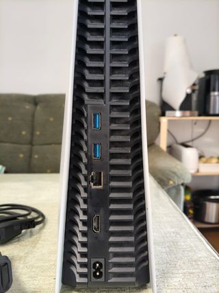 PlayStation 5 + 2 Mandos ACEPTO CAMBIOS