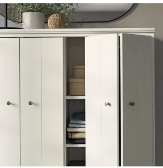 Armario IDANÄ blanco puertas plegables