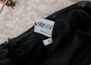 Talla 38 - Falda midi piel negra