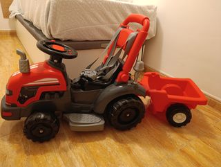 Tractor de Juguete Rojo con Remolque