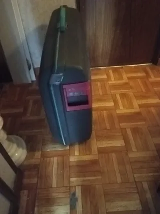 Maleta Samsonite Negra con Ruedas