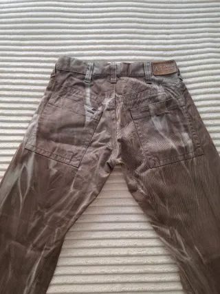 Pantalón Armani,  tonos marrón y beige