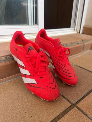 Zapatillas Adidas Predator Rojas
