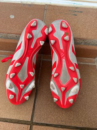 Zapatillas Adidas Predator Rojas