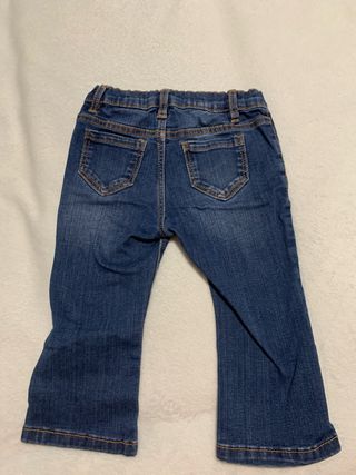 Pantalones vaqueros niña