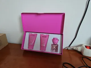 Miniatura Moschino Rosa