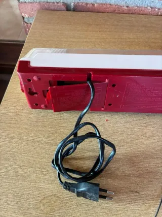 Lámpara Philips Bazooka Roja