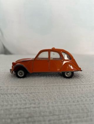 Dinky Toys: Citroen 2CV 1/43