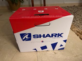 Impecable talla M como nuevo.En su caja Original.