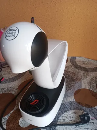 Cafetera Nescafé Dolce Gusto Blanca