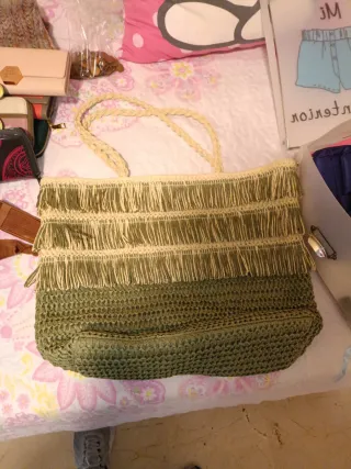 Bolso de playa tejido con flecos