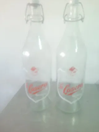 2 Botellas de Vidrio Casera