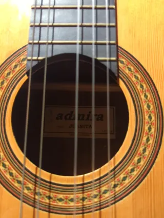 Guitarra Española Admira con funda