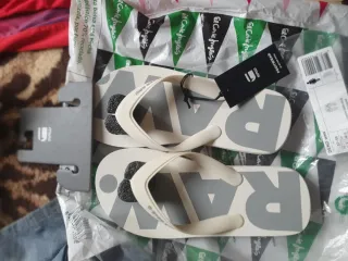 Chanclas G-Star RAW grises y blancas