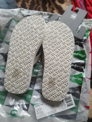 Chanclas G-Star RAW grises y blancas