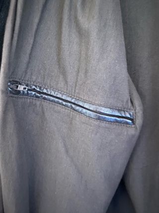 Cazadora de cuero Zara