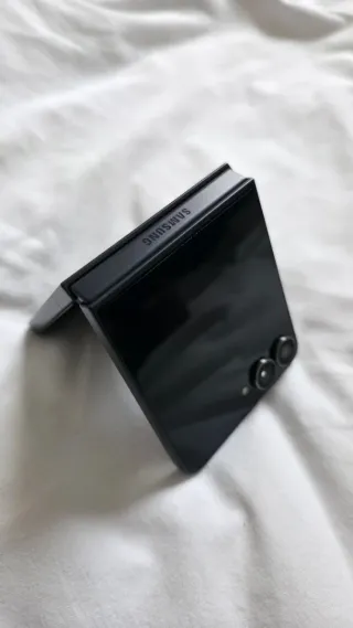 Samsung Galaxy Z Flip 7 Negro 512GB