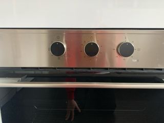 Horno Teka con bandeja y rejilla