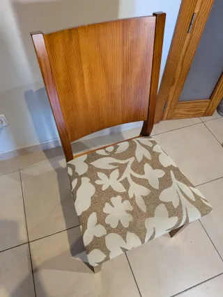 Mesa comedor cristal y madera extensible +4 sillas