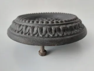 Mirilla antigua hierro rorja puerta