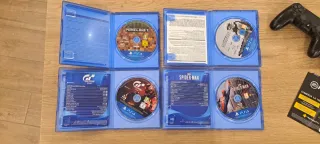 PS4 (PlayStation 4) Sony Negra + 4 juego+ 2 mandos