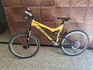 Bicicleta Specialized Amarilla Montaña