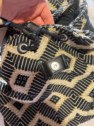 Zainetto Kuvé Beige e Nero Nuovo