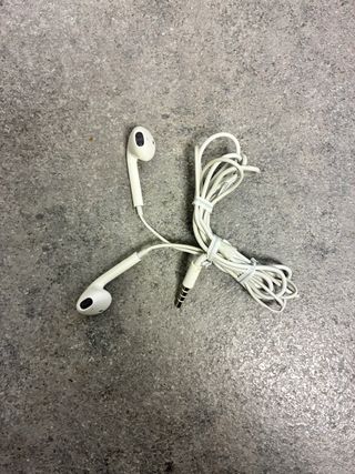 Apple auricolari EarPods con jack cuffie