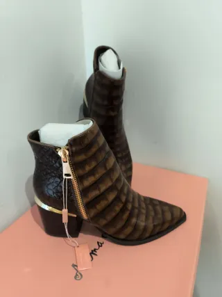 Botines Alma en Pena Marrones Cocodrilo