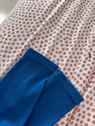 Leggings deportivos azules acanalados