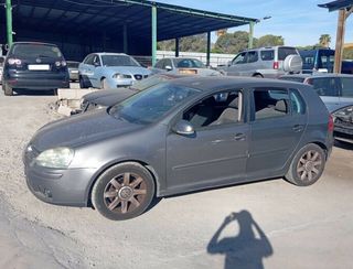 Faro der volkswagen golf v berlina (1k1) 465812