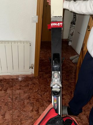 Esquís con funda. HEAD