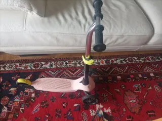 Bici sin pedales Decathlon y patinete niños