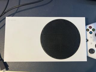 Xbox Series S 512 GB con caja y mando