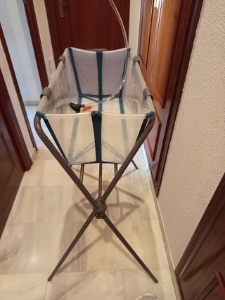 Bañera Stokke plegable con soporte
