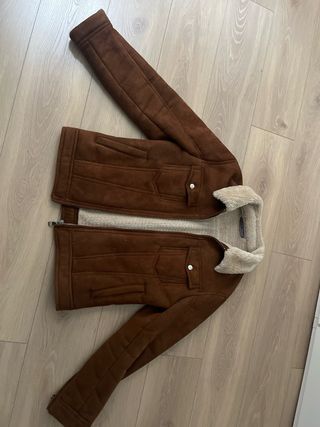 Cazadora Zara ante (gama premium) marrón forrada