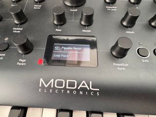 Modal Argon8 Sintetizador Wavetable