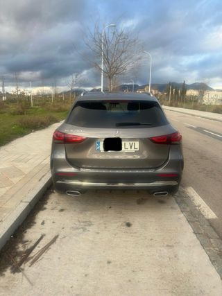 Mercedes-Benz GLA 2021