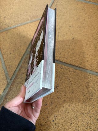 Libro edicion especial ISIDORA MOON