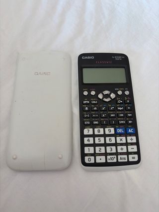Calculadora Científica Casio Blanca