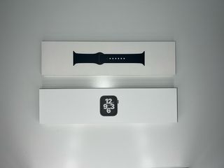 Apple Watch SE 44mm Space Gray