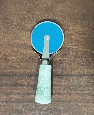 Rotella tagliapizza in acciaio