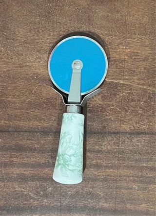 Rotella tagliapizza in acciaio