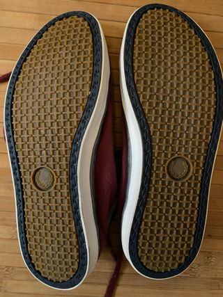 Zapatillas Fred Perry rojas y blancas