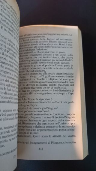 Libro 007 Obiettivo Decada