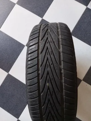 Llanta y neumático repuesto.