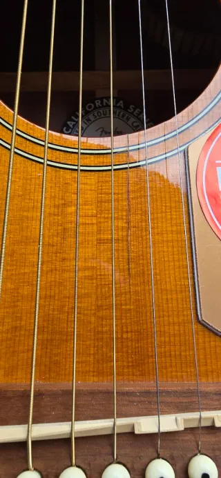 Guitarra Electroacústica Fender